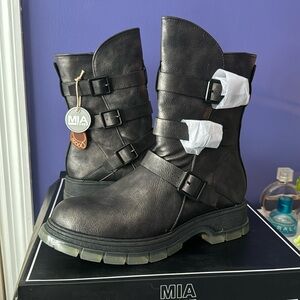 COPY - NEW, gunmetal moto boots, 7.5